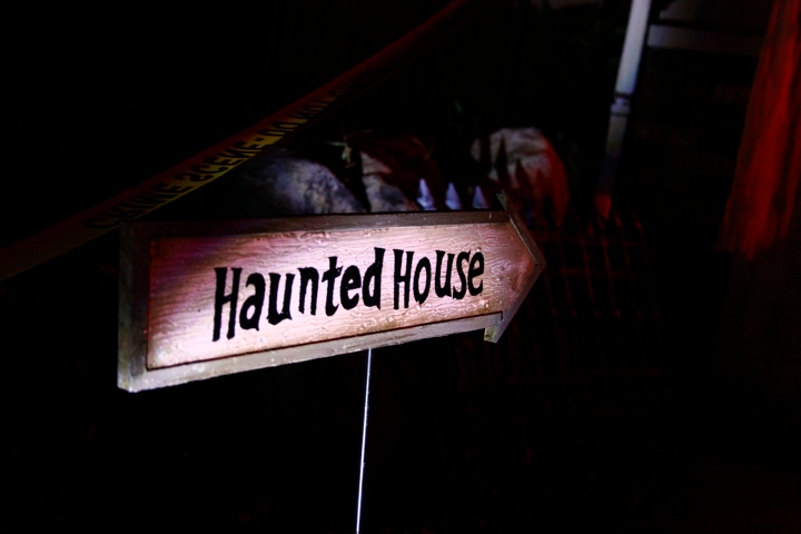haunted-house.jpg haunted-house.jpg